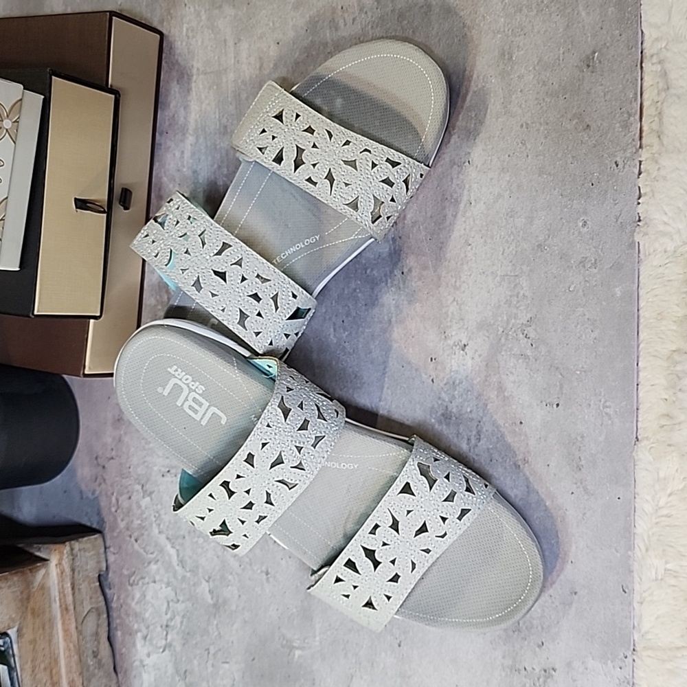 JBU sport sandals